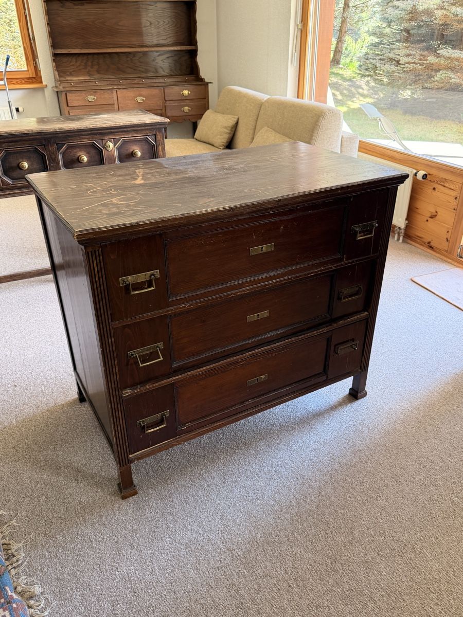 Cassettiere: Commode ancienne en bois massif - Élégance et rangement – Usato da Crans-Montana venduto da Fgmannarino 3