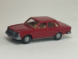 RI- Wiking Volvo 264 h-braunrot