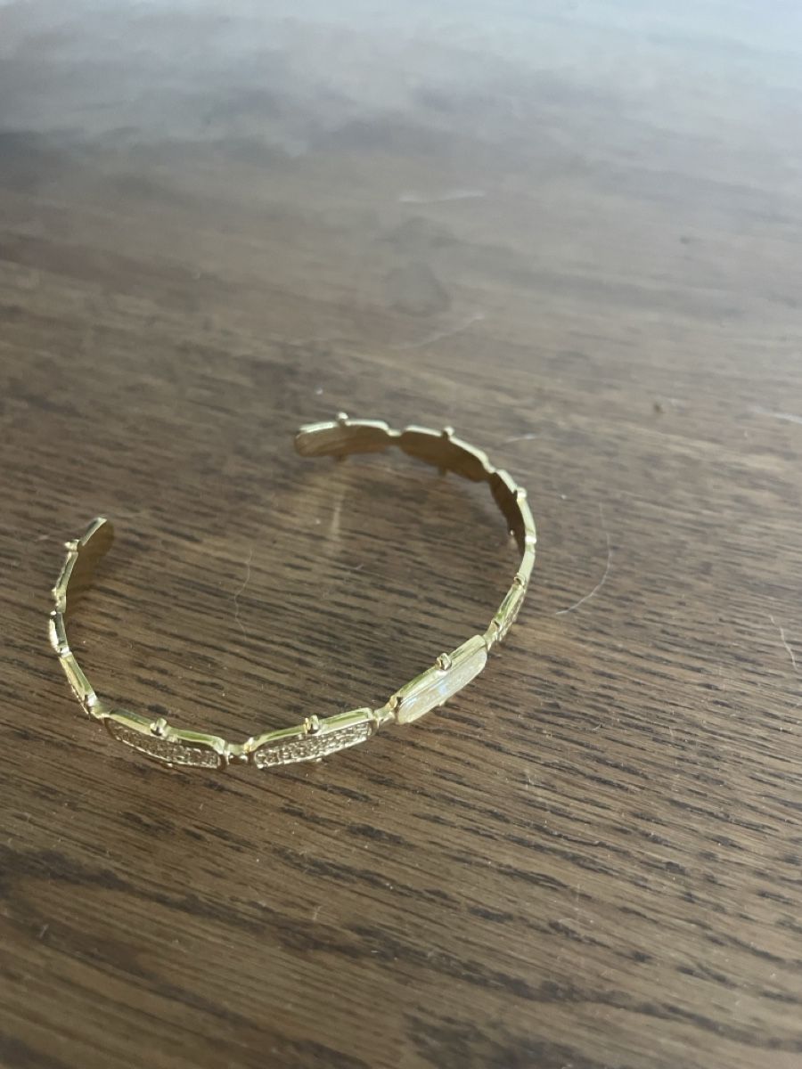 Bracciali & Braccialetti: Bracciale rigido dorato con inserti – Nuovo (secondo la descrizione) da murten venduto da Ester09