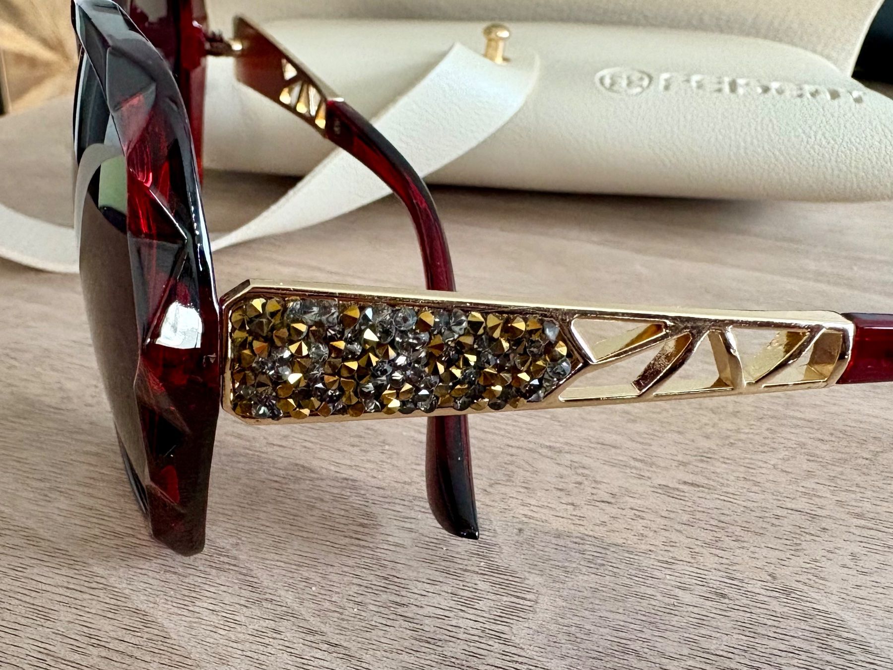 Occhiali & Lenti: Schöne Sonnenbrille – Nuovo (secondo la descrizione) da Seuzach venduto da Rose56 1