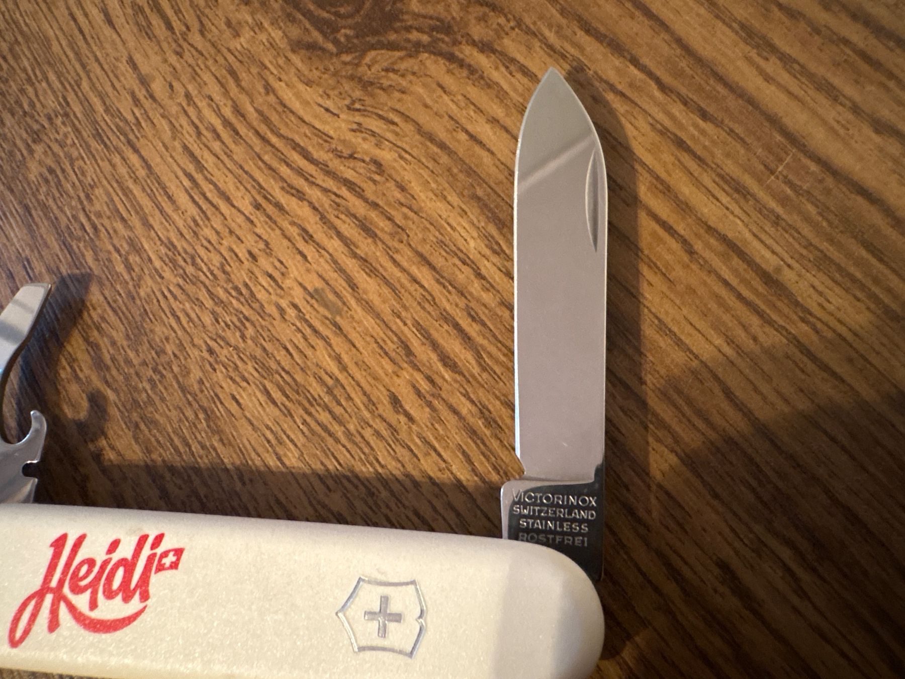 Victorinox Coltelli tascabile: VICTORINOX - Waiter - Sackmesser - Heidi – Usato da Andwil SG venduto da Rainboli 3