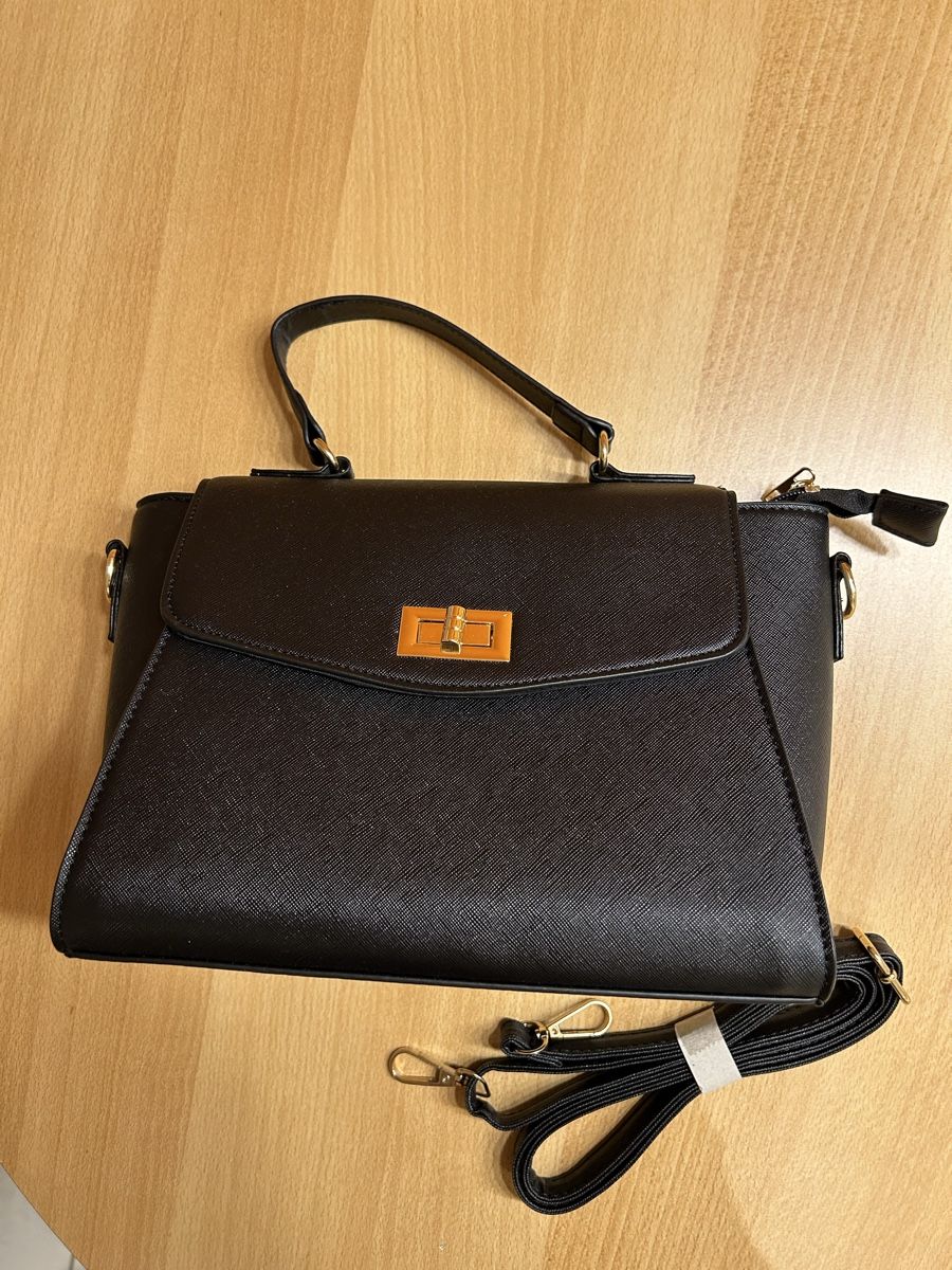 Borse da donna: Schwarze kleine Tasche – Nuovo e nell'imballaggio originale da Trimbach venduto da gregy69s 2