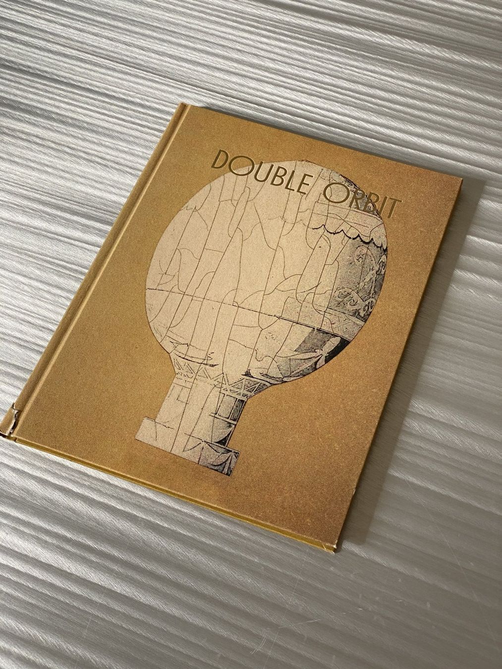 Libri: Double Orbit - Grégoire Pujade-Lauraine /MACK BOOKS + SIGNED – Usato da Zürich venduto da Abost