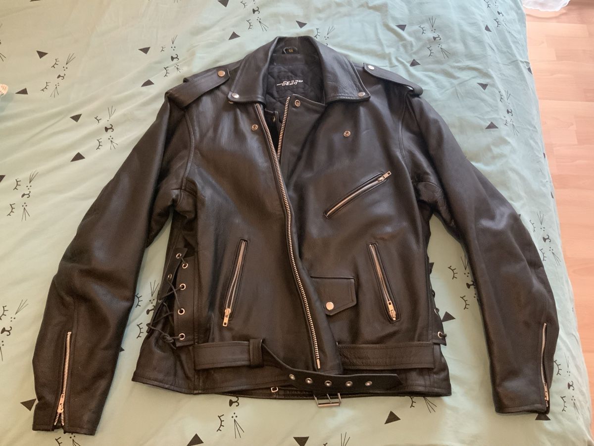 Giacche: Veste perfecto Gear – Nuovo (secondo la descrizione) da La Heutte venduto da Mikeller74