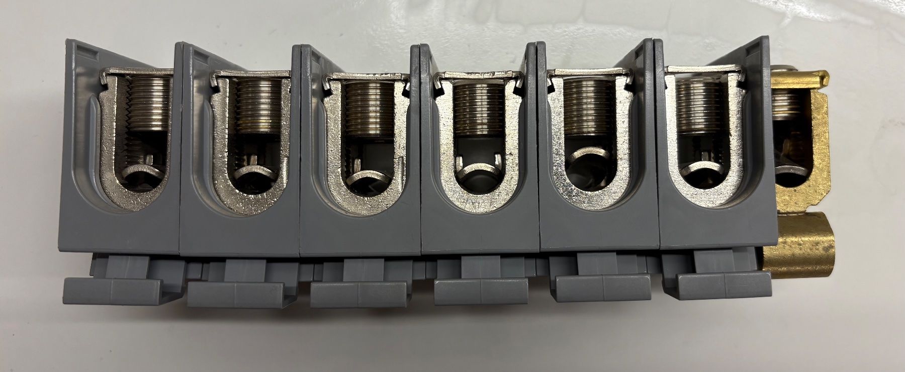 Elektronikbauteile: Abzweigklemme Woertz 70mm² – Gebraucht aus Koppigen von dan_y2bm 1