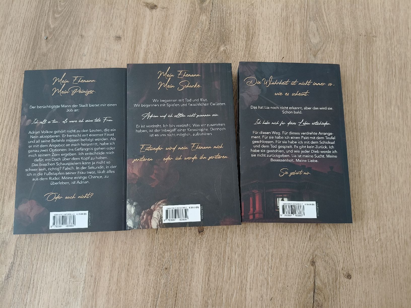 Libri: Deception Reihe von Rina Kent mit Farbschnitt – Nuovo (secondo la descrizione) da Lichtensteig venduto da totoaxv 1