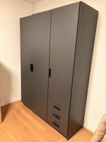Kleiderschrank dunkelgrau mit 3 Schubladen gebraucht