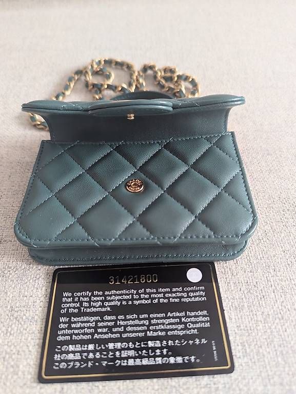 Taschen für Damen: Pochette en chain Chanel – Gebraucht aus Kerzers von hel_v8pr 3