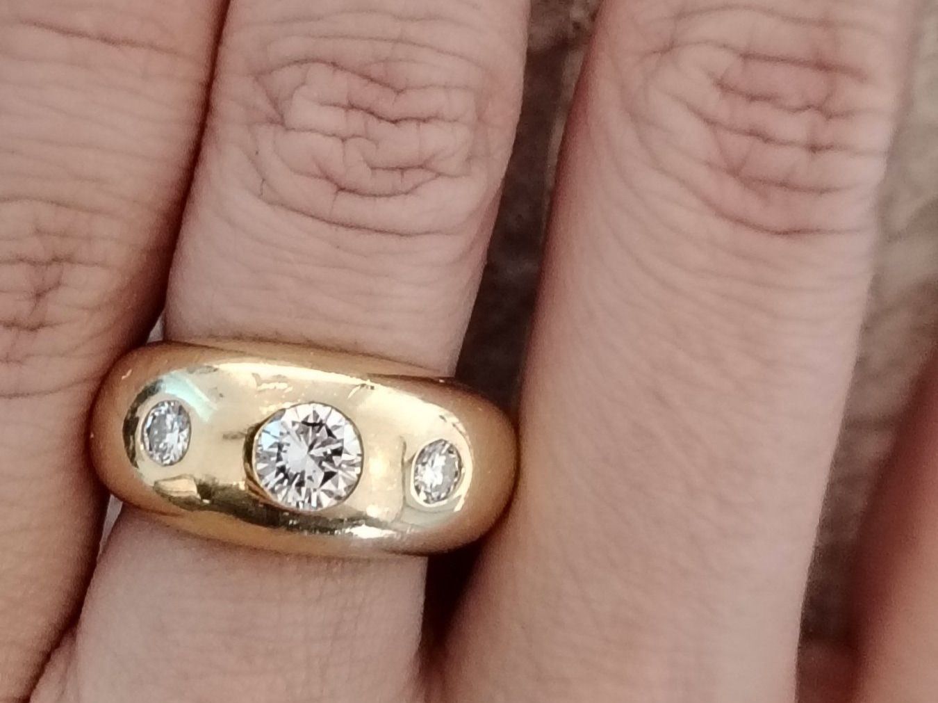 Cartier Anelli: Cartier Ring massiv mit grossen Diamanten – Usato da Menziken venduto da Atelier_Bruendler