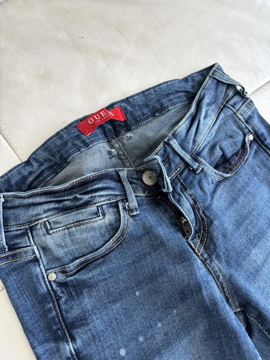 Guess Jeans: Guess Jeans blau – Usato da Sulzbach venduto da dfrey25 1