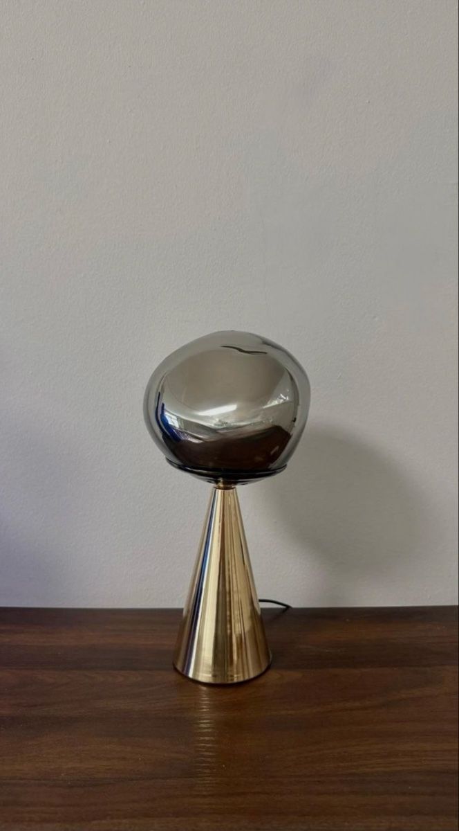 Lampade: Lava Tischlampe Space Age Style Silber ! – Usato da Bern venduto da Bellsjingle 3