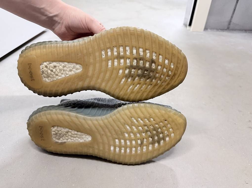 Scarpe da uomo: Adidas YEEZY Gr. 45 1/3 – Usato da Langenthal venduto da AliceAmmann 2