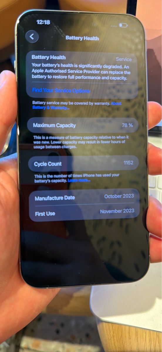Apple Telefoni cellulari / Smartphones: iPhone 15 pro max 256GB – Usato da Zürich venduto da Yoni_to 2