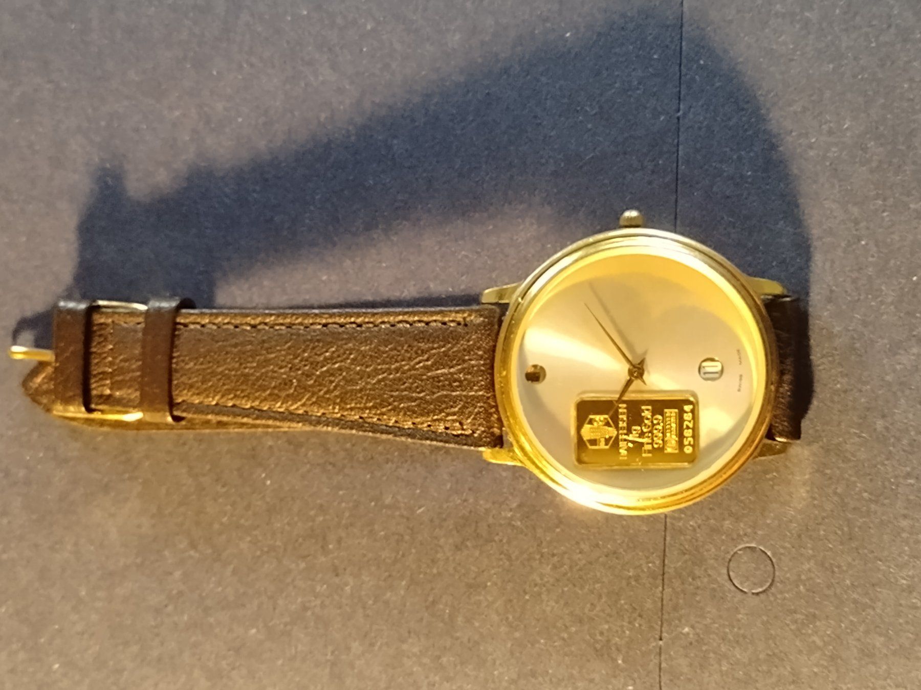 Orologi: Uhr mit 1 g Goldbarren – Usato da Kleindöttingen venduto da Walo231