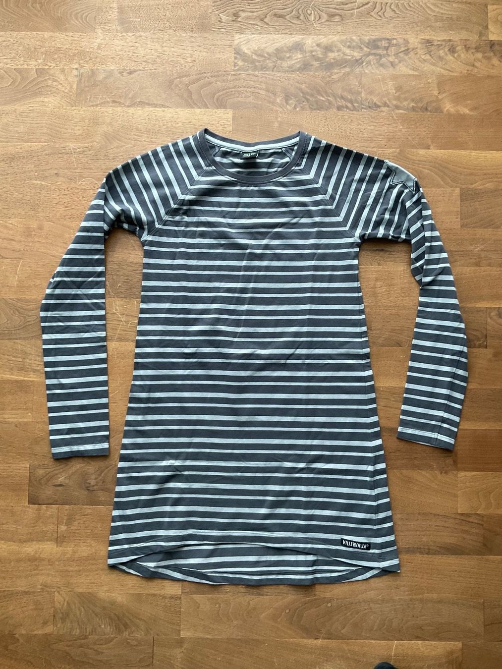 Villervalla Vestiti & Gonne: Villervalla, Kleid, Gr. 146 – Usato da Wattwil venduto da Marlan3