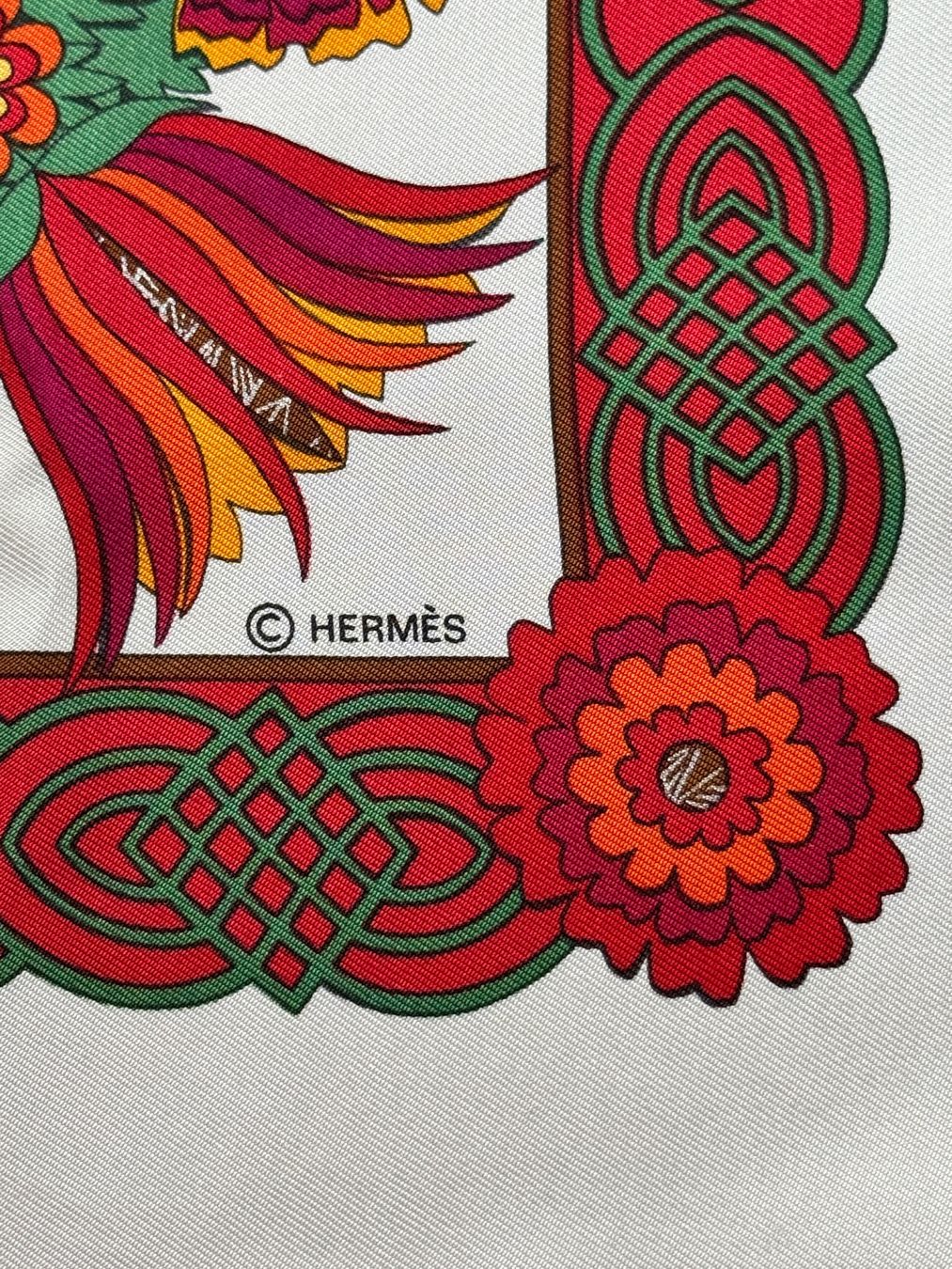 Hermès Foulards & écharpes: Carré Hermès Anne Rosat "Découpages" – Neuf (Voir description) à Affoltern am Albis par goodthings_ 6
