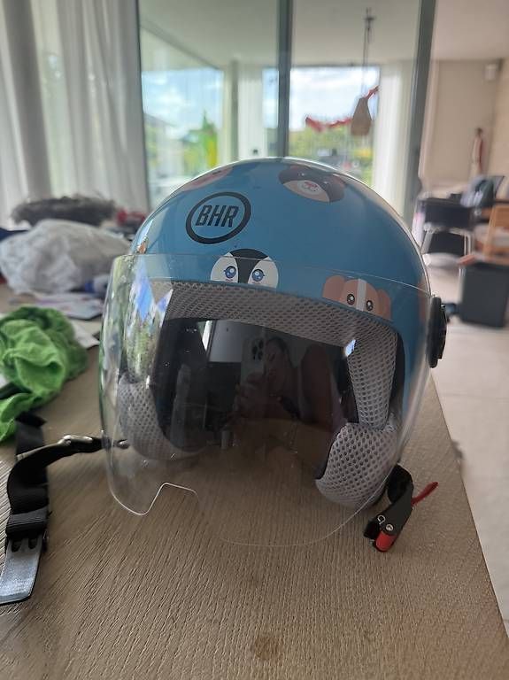 Helme & Visiere: Kinder Motoradhelm Gr 51 cm – Gebraucht aus Wallisellen von Janinekeller 3