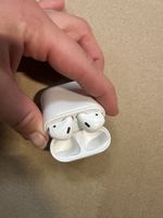 Apple AirPods 2. Generation