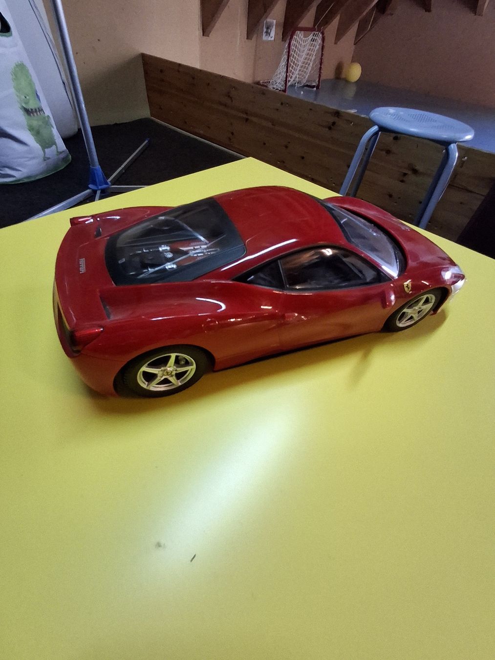 Ferrari Voitures modèles: Modellauto Ferrari  – D'occasion à Gommiswald par mur_8v6r 2