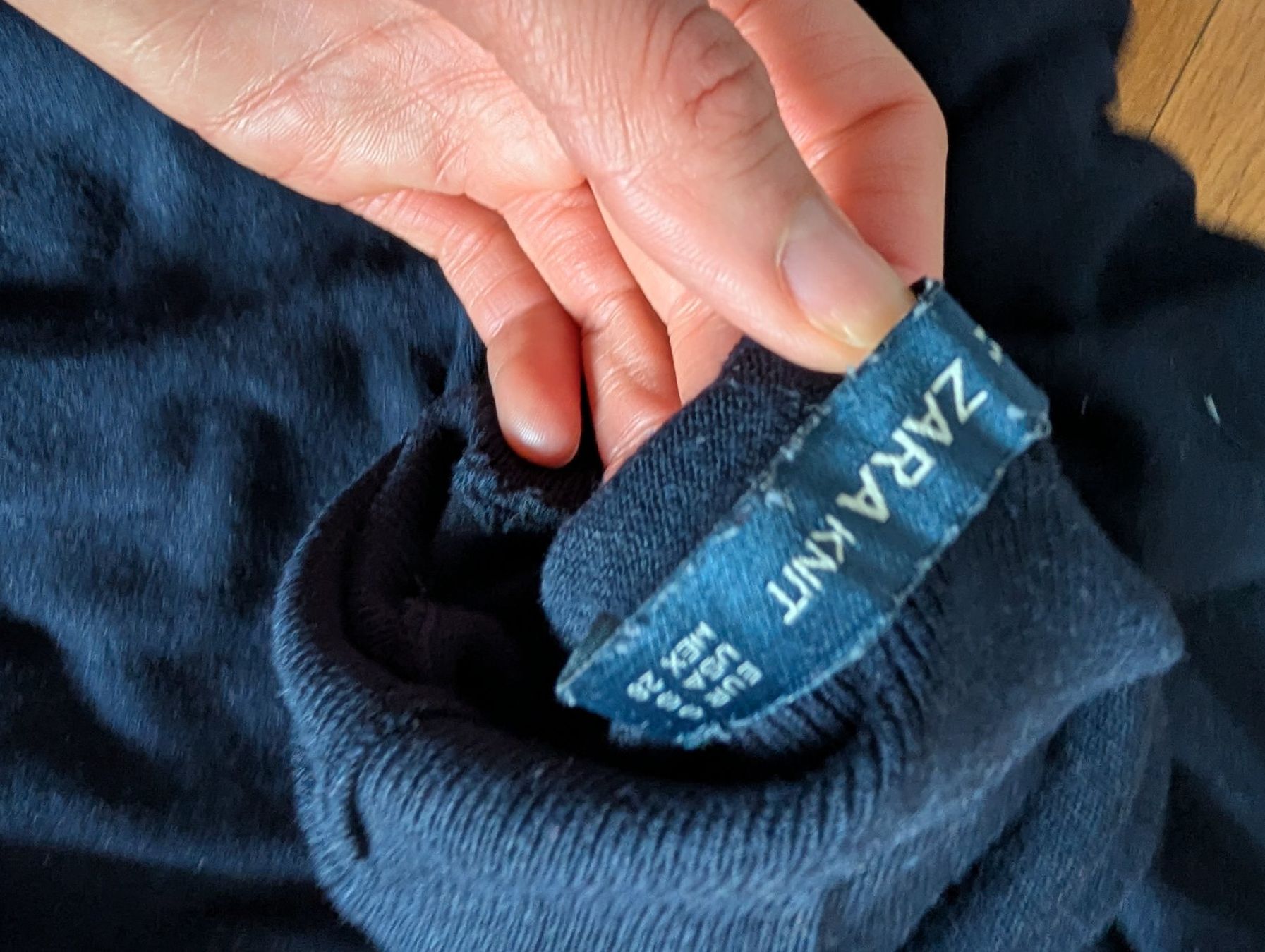 Maglioni & Felpe: Zara Strickpullover, Rollkragen, Gr. S, Dunkelblau – Usato da Zug venduto da vik_8fdf 2