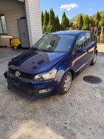 VW Polo 5 Tuer Blau Defekt vorne links guter Zustand