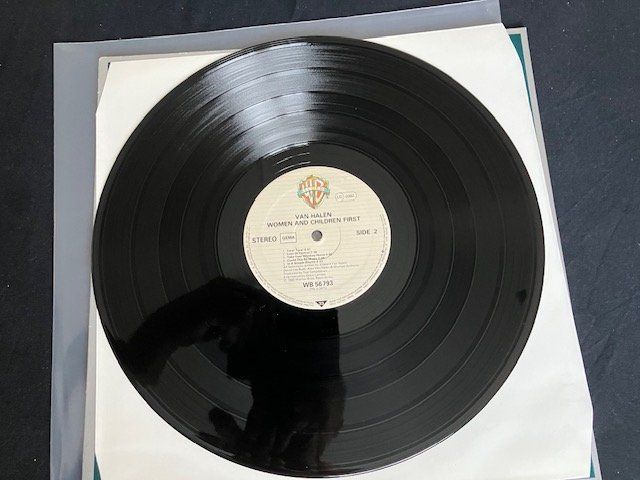 Schallplatten: Van Halen – Gebraucht aus Aarwangen von Jukebox3 6