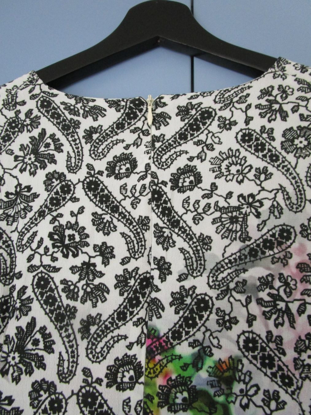 Armani Vestiti: Kleid Babylon Collection Gr. 40 – Usato da Volketswil venduto da Globine100 3