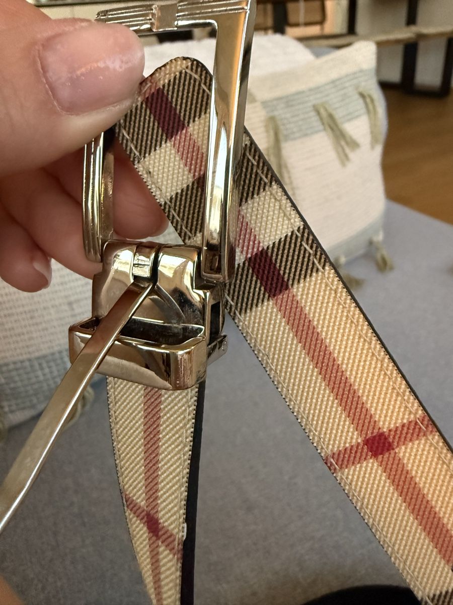 Burberry Gürtel: Vintage Burberry Print Gürtel – Gebraucht aus Bottmingen von Itsclaire 4