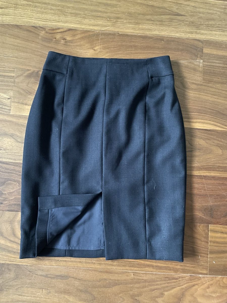 H&M Jupes: Jupe effet lin avec fourre  – Neuf (Voir description) à Sion par bru_xj6r 1