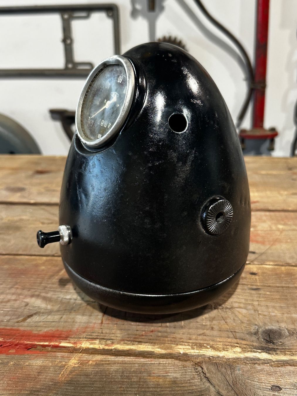 Bosch Fari: Oldtimer Bosch Motorradscheinwerfer ( Garage / Motorrad ) – Usato da Luzern venduto da Fracht-Design 6