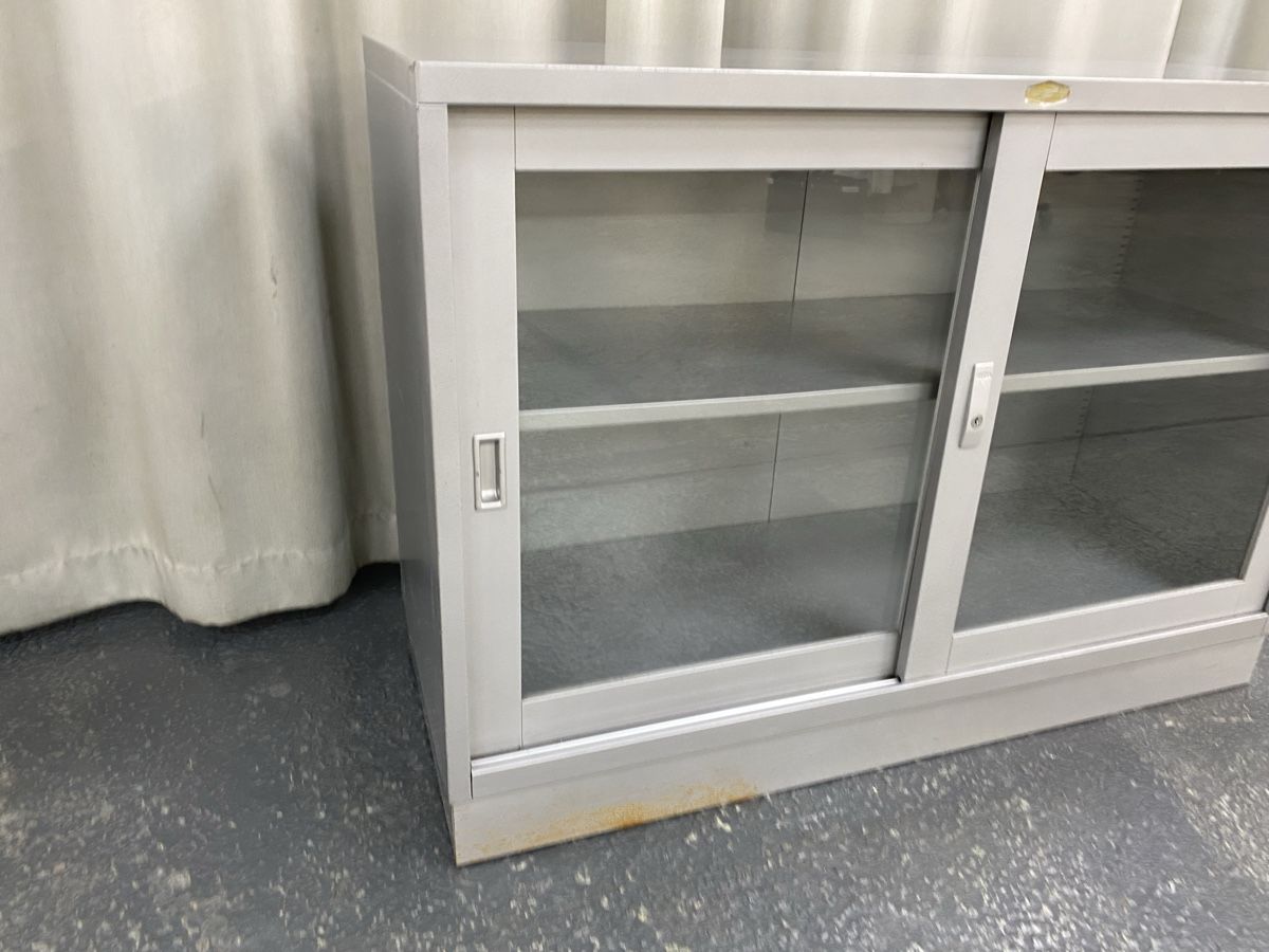 Vitrinen: Glasvitrine  – Gebraucht aus Hägglingen von Karin0802 6