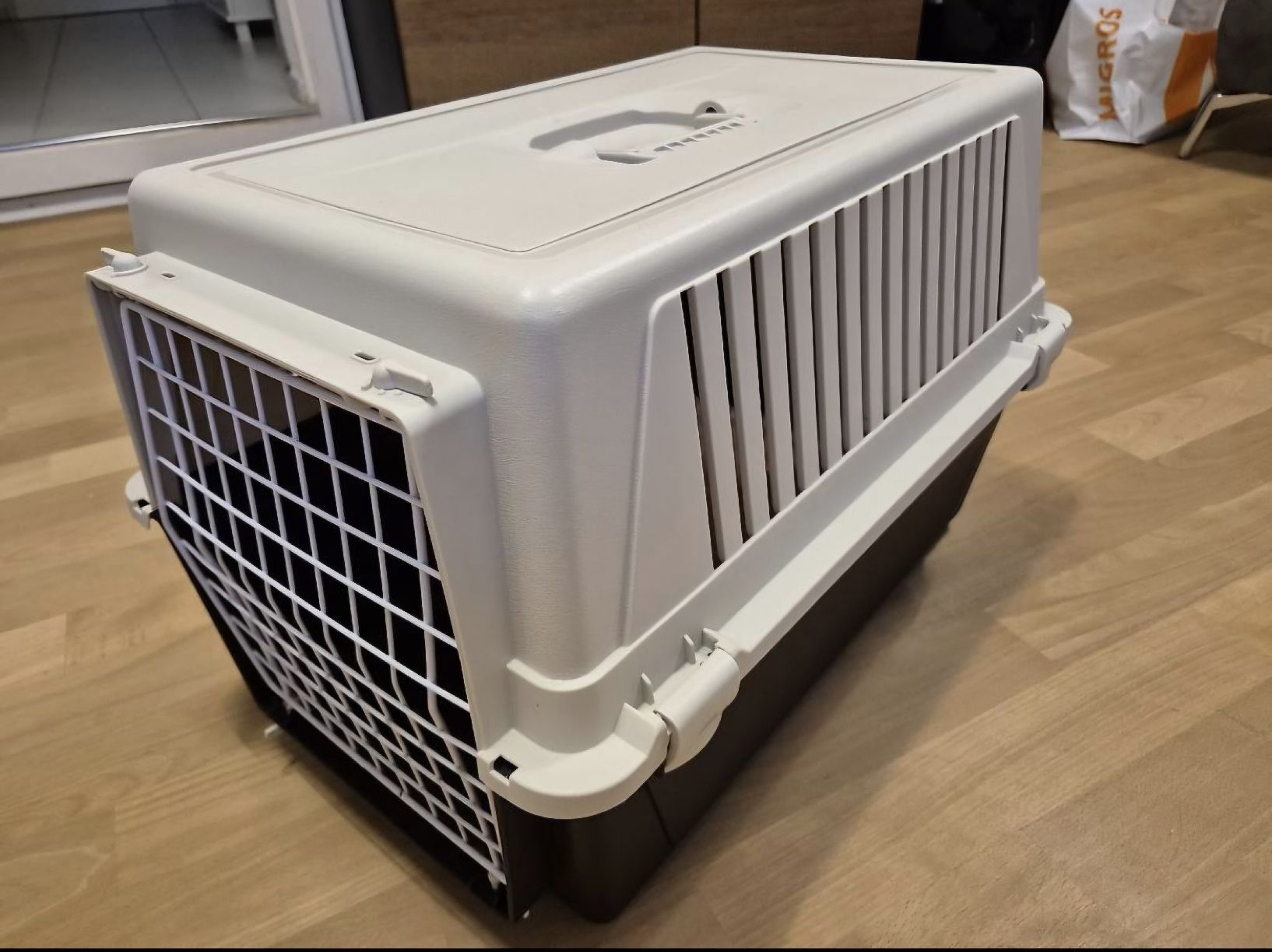 Gabbie, trasporto & Sicurezza: Transportbox Katzen/Hunde – Usato da Uerikon venduto da Claser 4