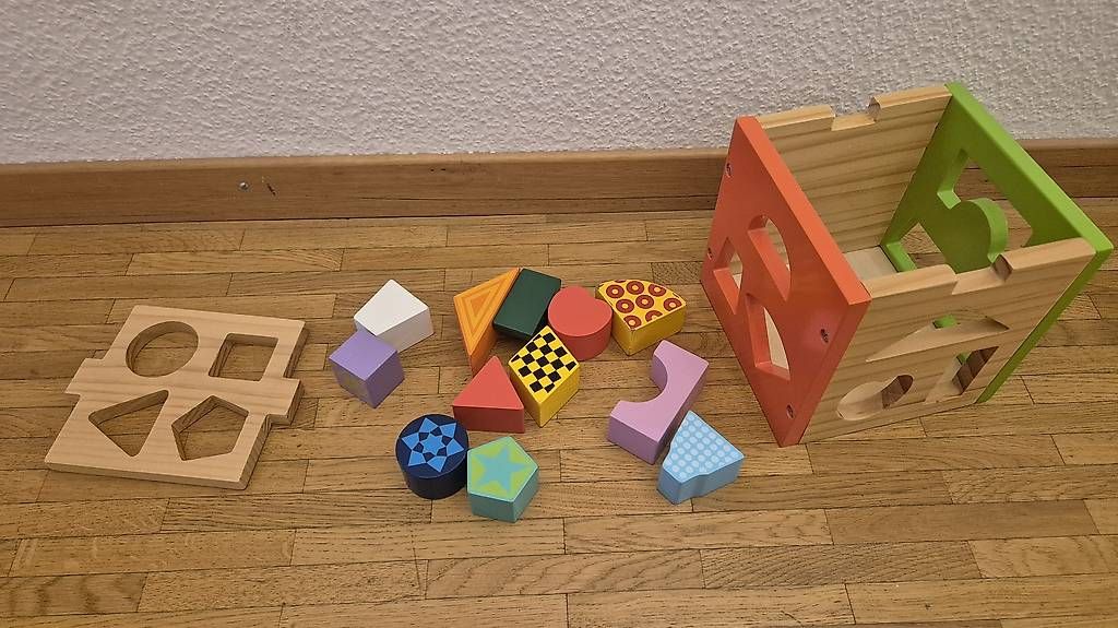 Giocattoli: Formen sortieren kinder – Usato da Zürich venduto da bobitoesch