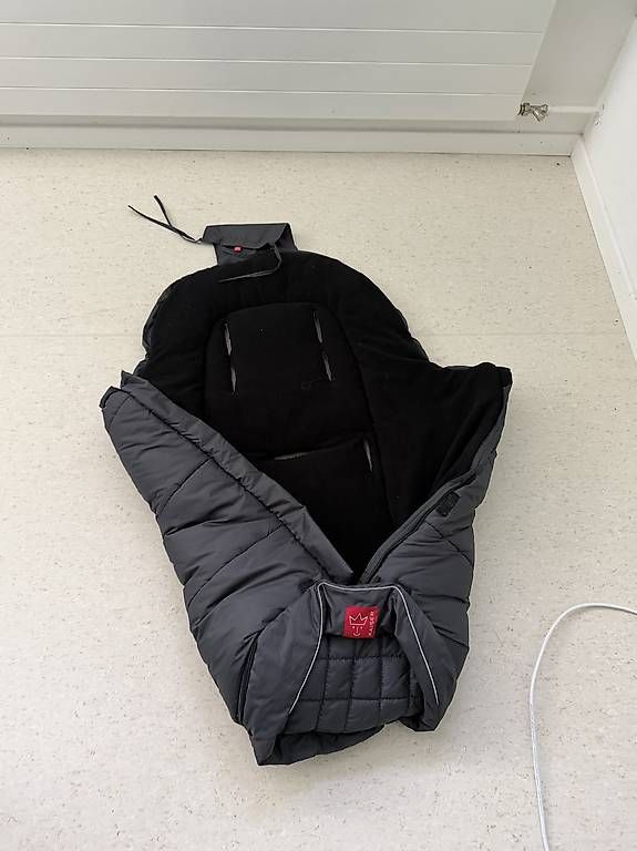 Sacchi a pelo: Kaiser Wintersack für Kinderwagen – Usato da Bottmingen venduto da sajul