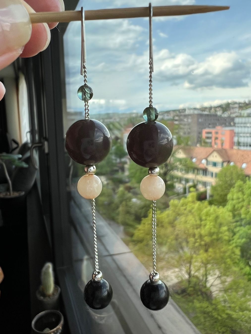 Orecchini pendenti & Orecchini a lobo: Elegante Ohrhänger, einzigartig – Usato da Thalwil venduto da Alesiama