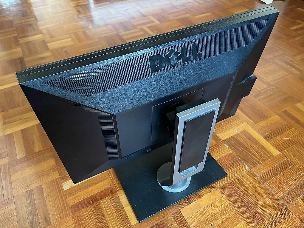 Monitor: Écran moniteur Dell 22 pouces  – Usato da Villars-sur-Glâne venduto da Anne-rose 1
