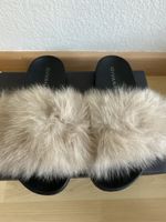 Pelz Pantoletten in Beige