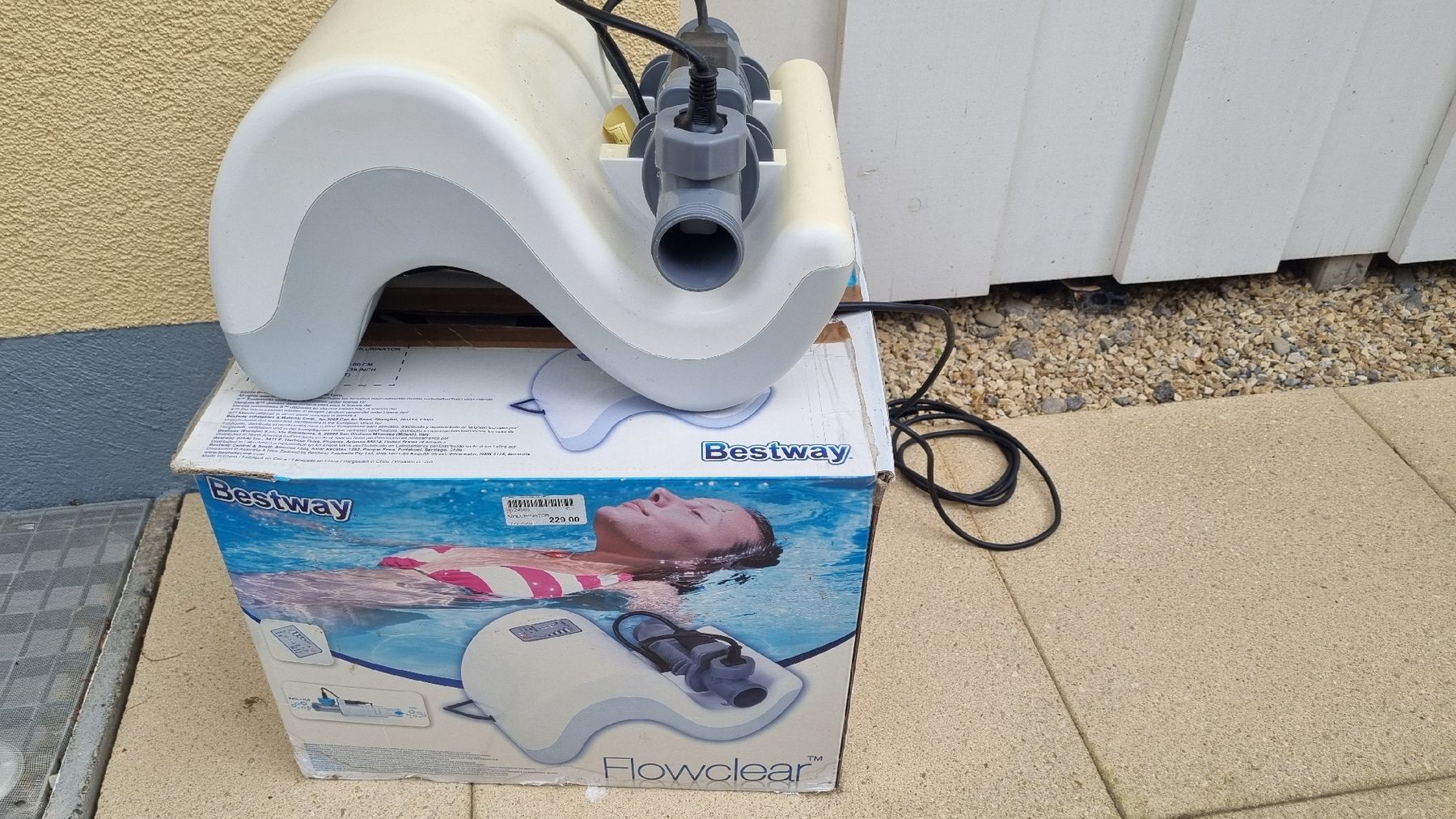 Bestway Accessori per Piscine: Bestway chlorinateur model 58216 – Usato da Blonay venduto da wjones