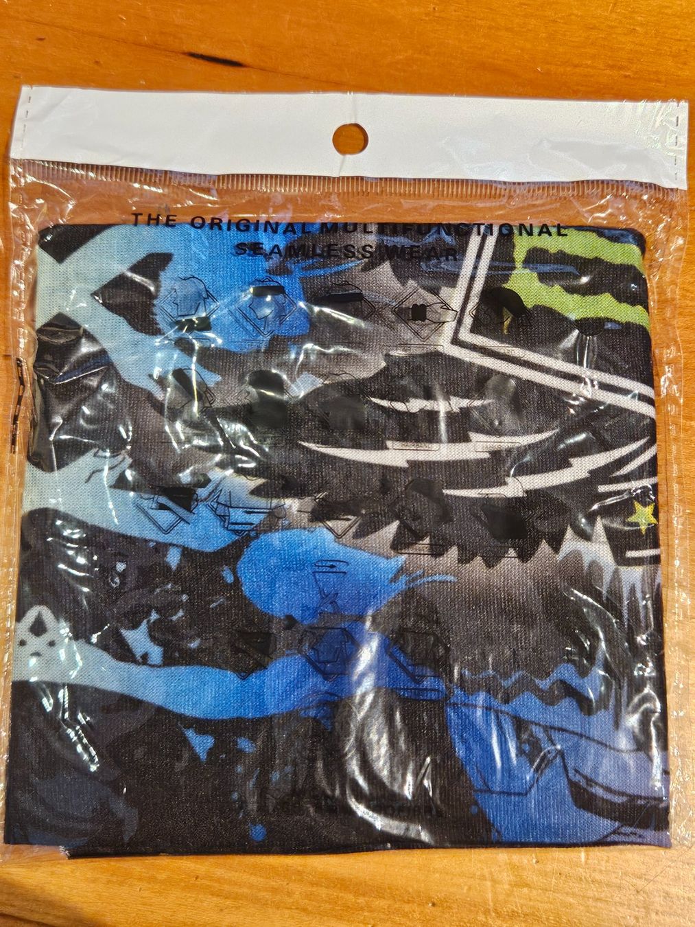 Tessuti: Halstuch Schlauch Bandana – Nuovo e nell'imballaggio originale da St.Gallenkappel venduto da RocknSkull 1