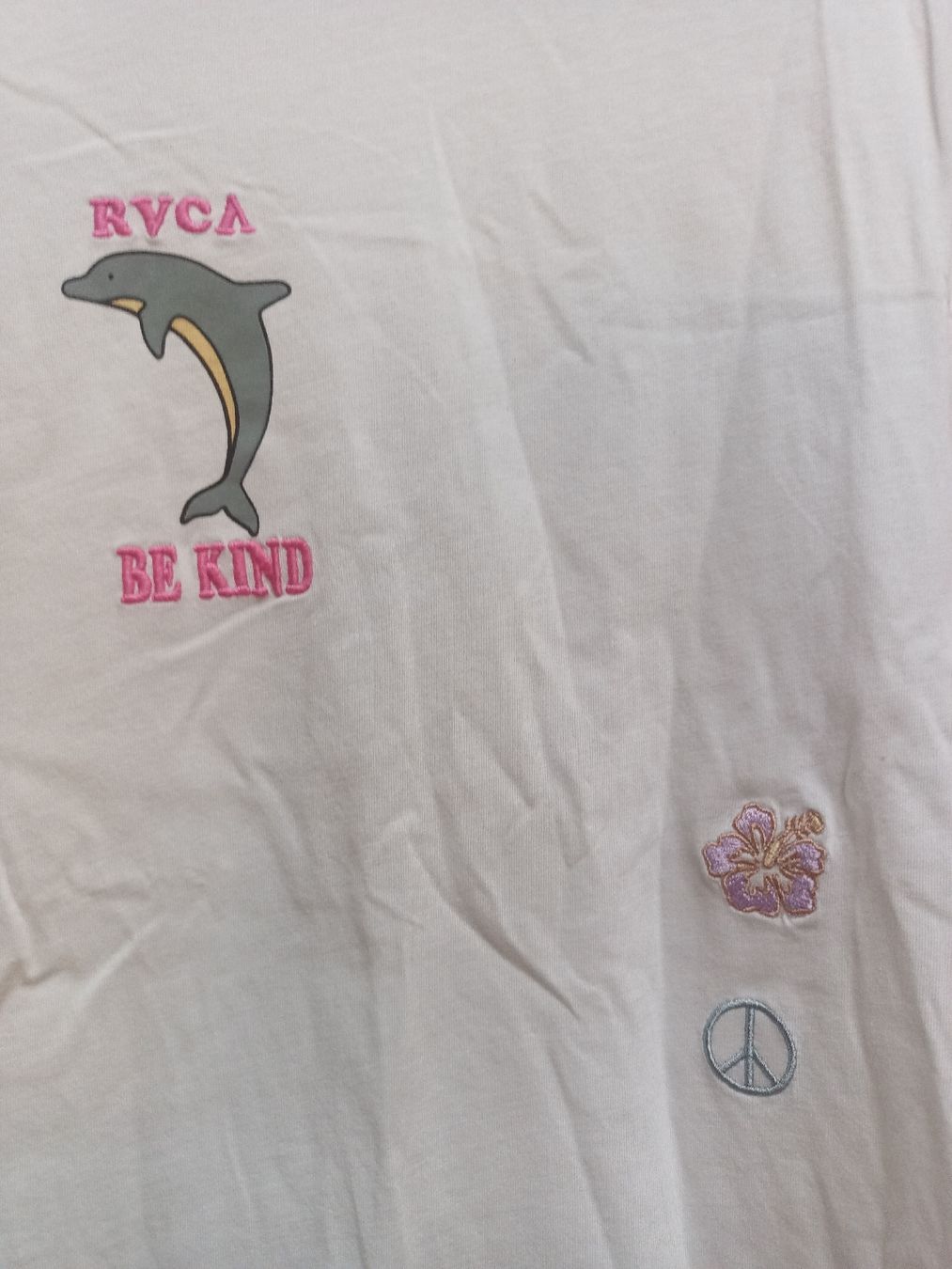 RVCA T-Shirts: RVCA Shirt Lady M – Gebraucht aus Dübendorf von selestrine 1