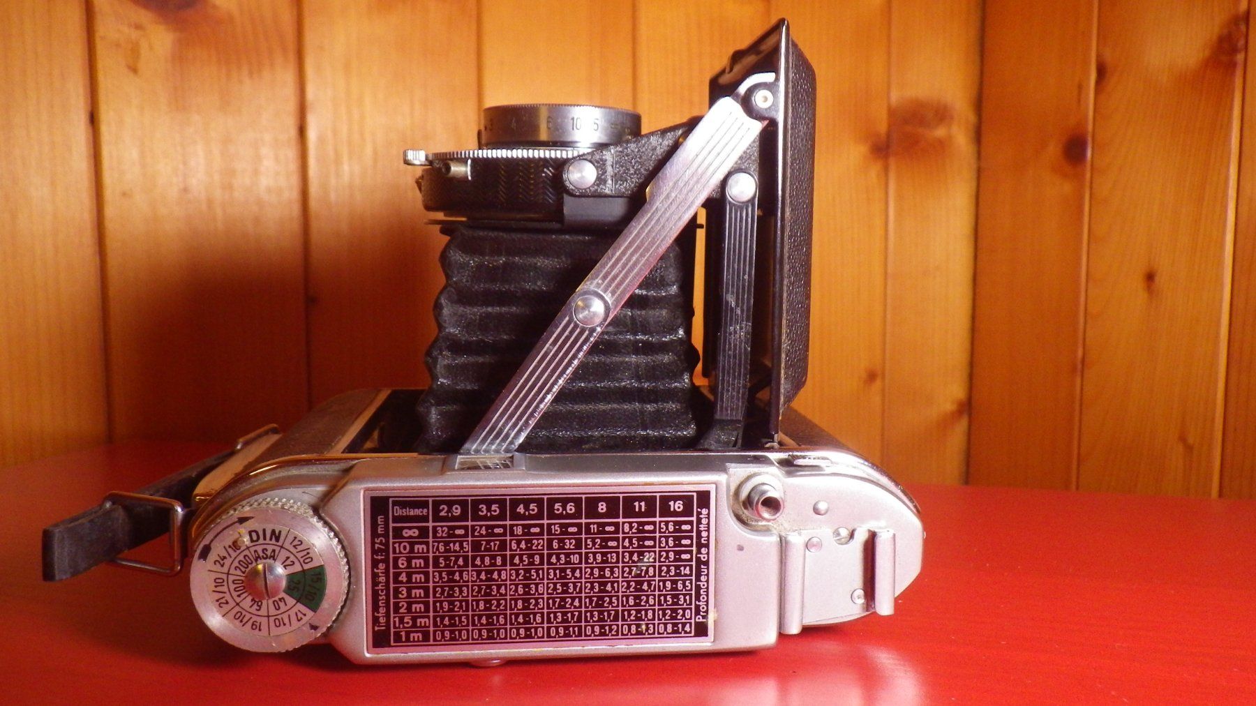 Fotocamera: Franka Solida III Radionar 1:2,9 / 75 – Usato da Corbeyrier venduto da SkinGraft 1