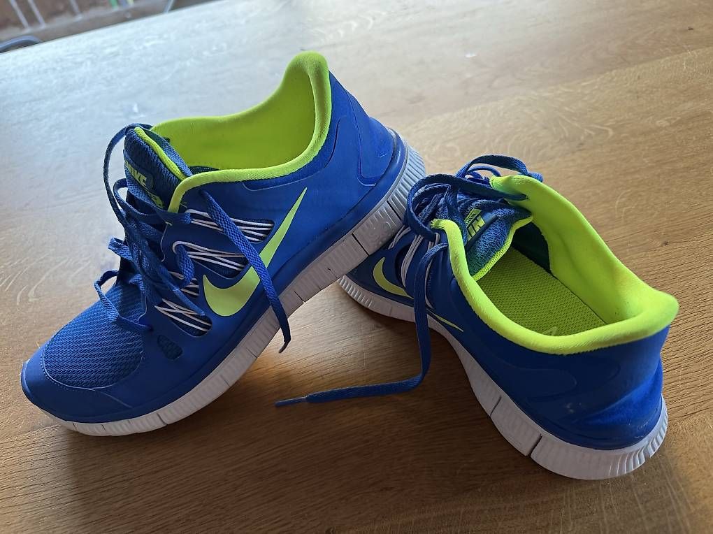 Nike Herrenschuhe: Nike Turnschuhe – Gebraucht aus Frutigen von sal_9lqd