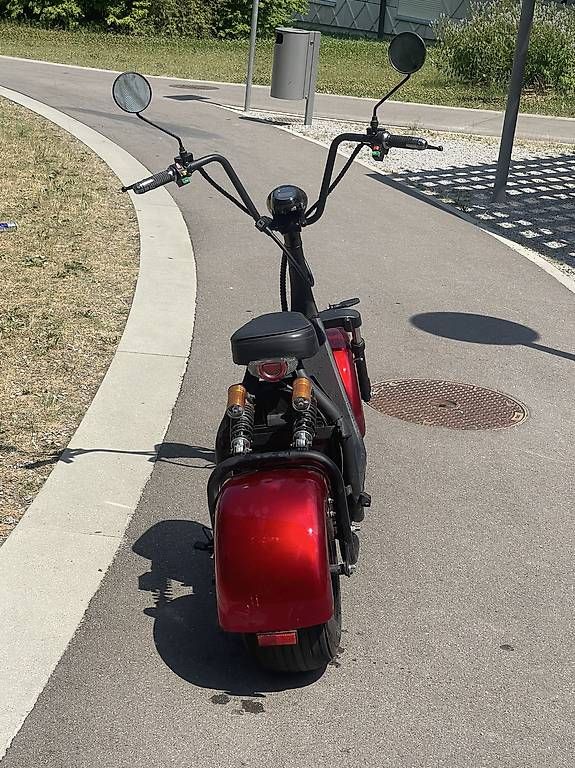 Elektromobile: Elektro scooter – Gebraucht aus Zürich von BS93 1