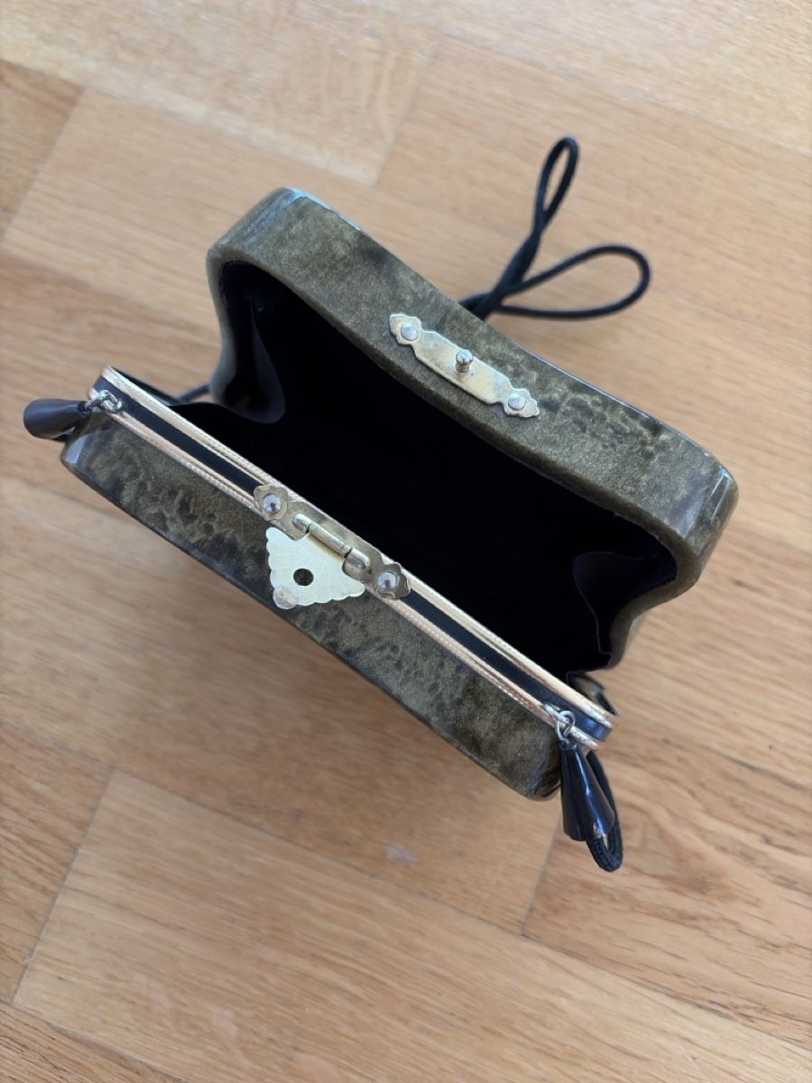 Borse da donna: Vintage Clutch – Usato da Zürich venduto da ufe_f5q5 2