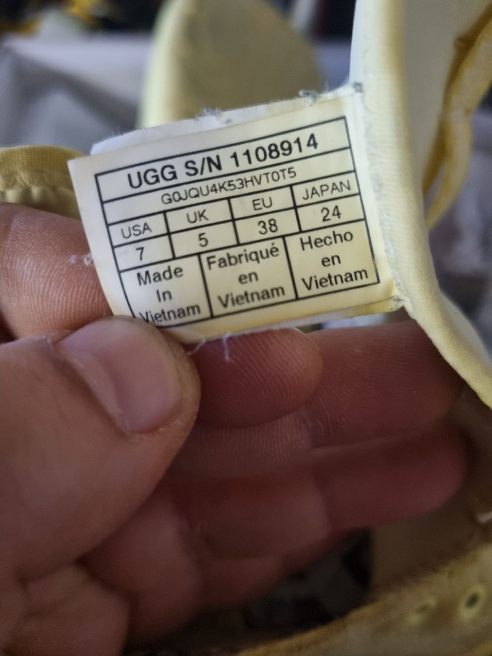 Ugg Scarpe da uomo: UGG Sneaker, Gelb, Gr. 38 – Usato da Pieterlen venduto da Ya0527yl 2