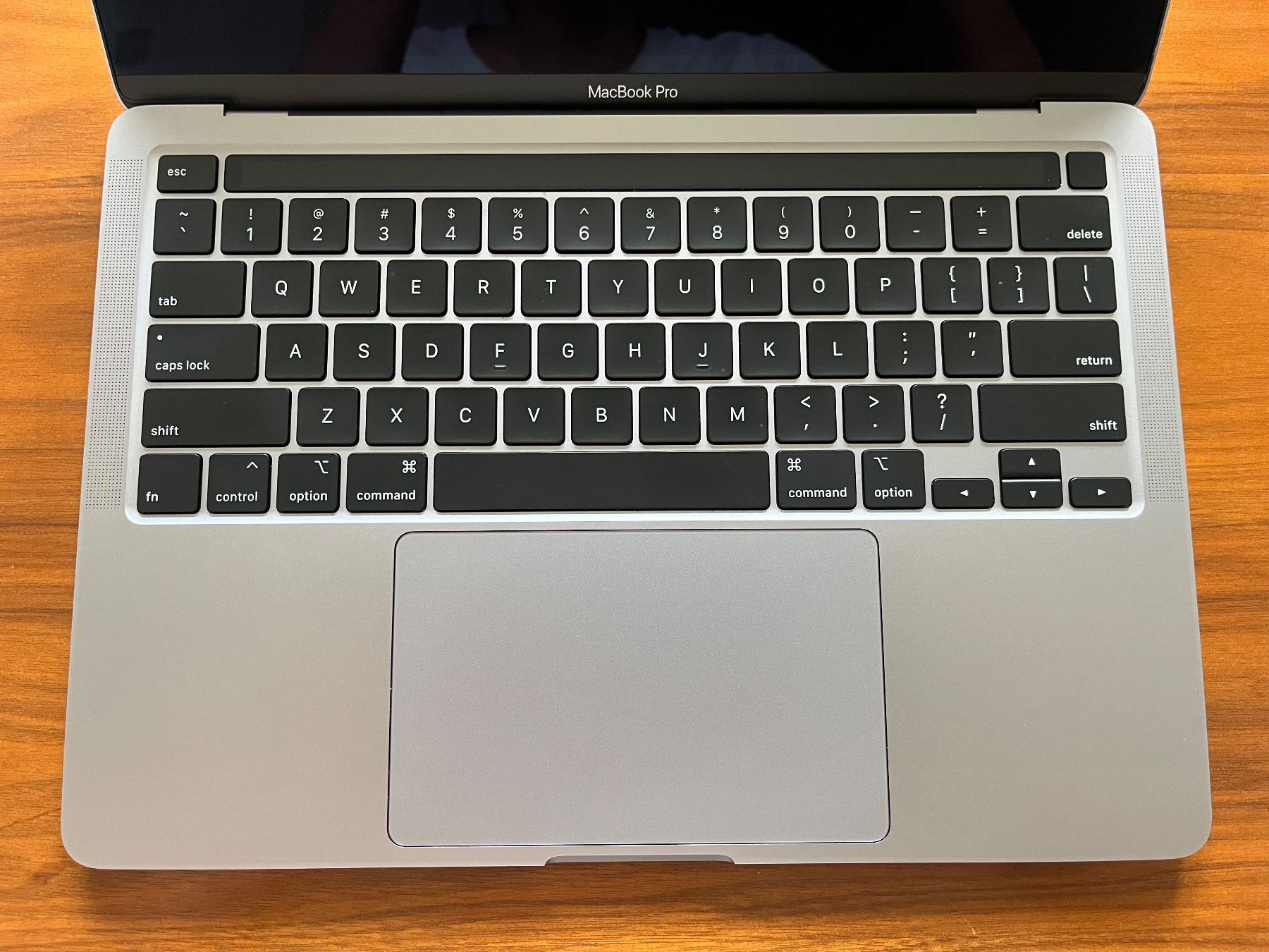 Apple Notebook: MacBook Pro (13 inch, 2020) – Usato da Basel venduto da anj_hbr6 2