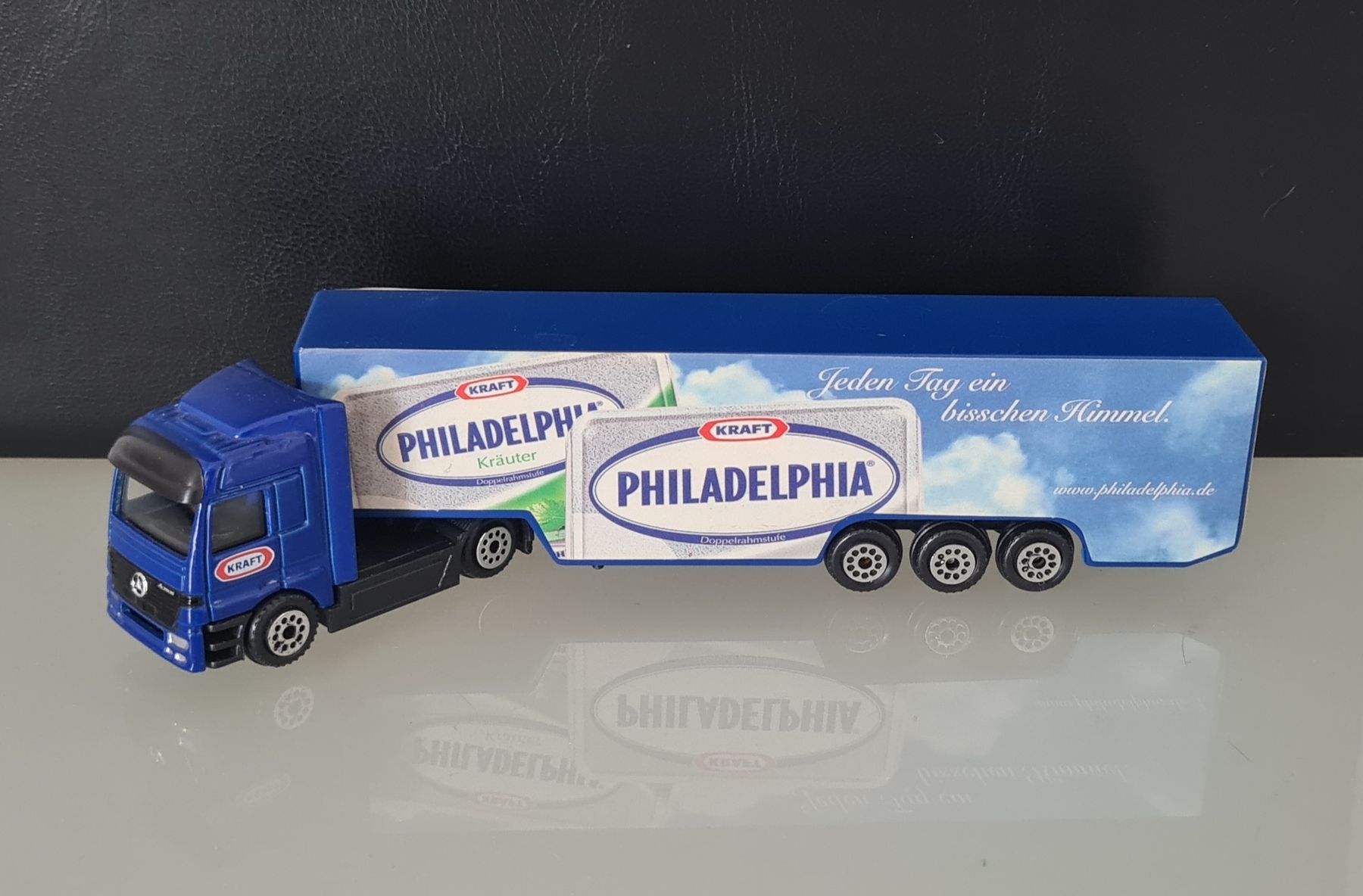 Modellini d'auto: LKW Philadelphia – Usato da Uetendorf venduto da myhome12