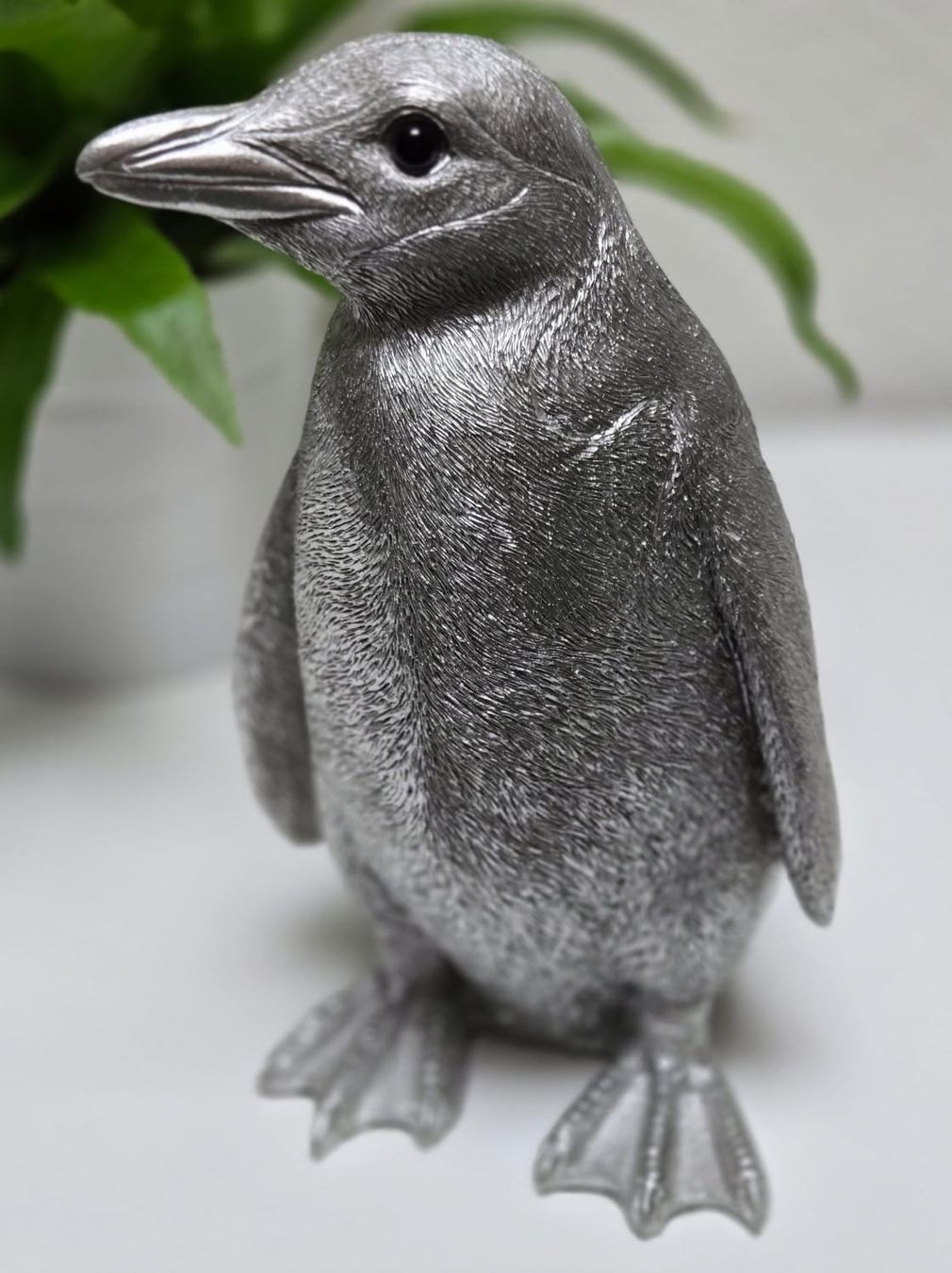 Spardosen: Silberfarbener Pinguin als Deko oder Sparschwein, Top! – Neu (gemäss Beschreibung) aus Rheinsulz von Gilea 1