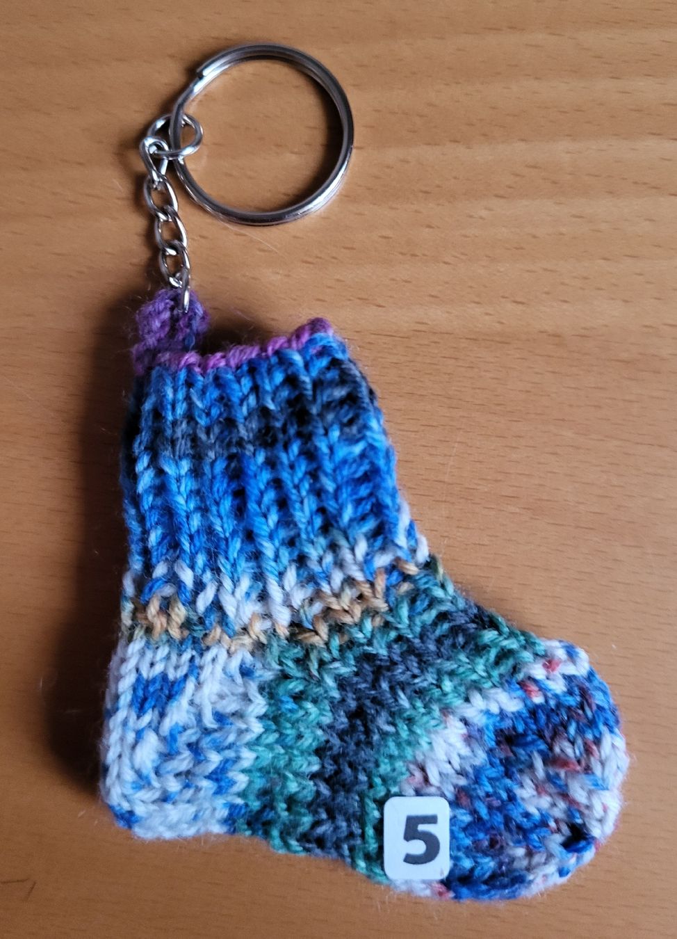 Porte-clés: Socken-Schlüsselanhänger Nr 5 – Neuf avec emballage d'origine à Winterthur par Baer49
