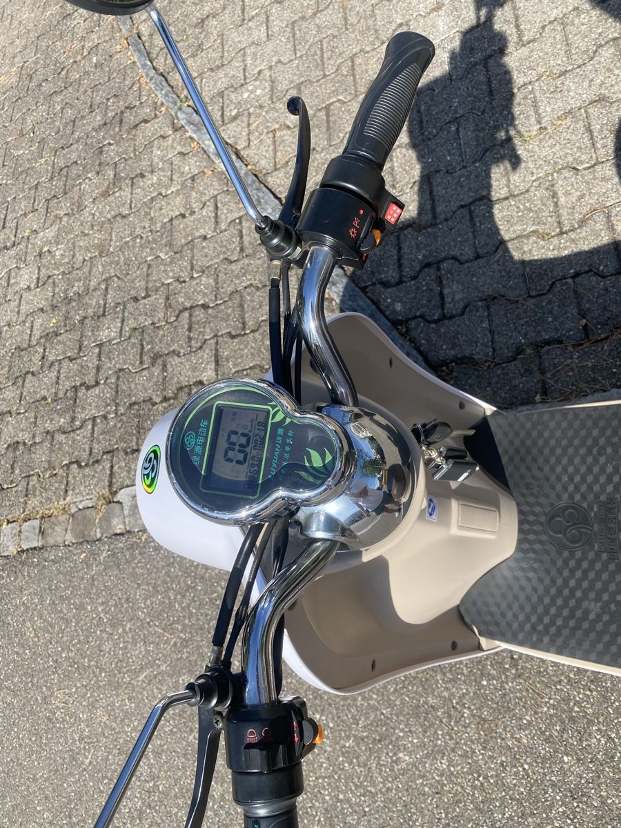 Scooters: E roller SNE  – Neu (gemäss Beschreibung) aus Grellingen von OCC_ASION01 7